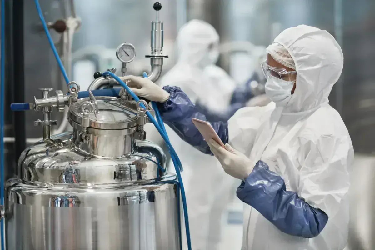 INDUSTRIA FARMACÉUTICA